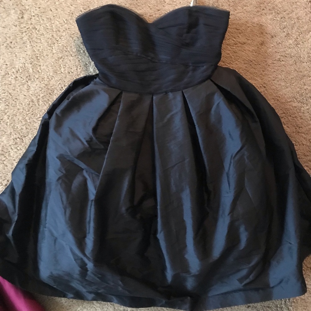 Gorgeous strapless cocktail dress